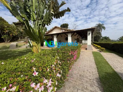 Fazenda/Sítio com 4 Quartos à venda, 500m² no Centro, Igaratá