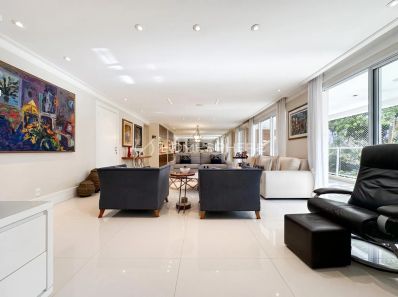 Apartamento com 3 Quartos à venda, 241m² no Chácara Santo Antônio (Zona Sul), São Paulo