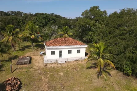 Fazenda/Sítio com 3 Quartos à venda, 75m² no Rio da Areia (Bacaxá), Saquarema