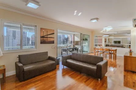 Apartamento com 3 Quartos para alugar, 152m² no Itaim Bibi, São Paulo