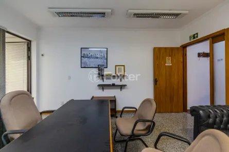 à venda, 44m² no Petrópolis, Porto Alegre
