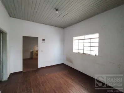 Casa com 2 Quartos à venda, 156m² no Vila Santa Lúcia, Limeira