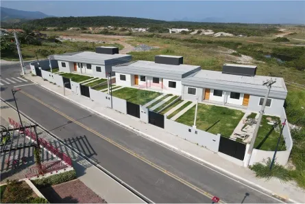 Casa de Condomínio com 2 Quartos à venda, 80m² no Mumbuca, Maricá