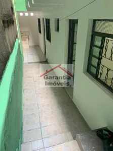 Casa com 1 Quarto para alugar, 54m² no Santo Antônio, Osasco