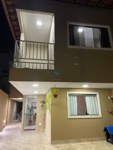 Casa com 4 Quartos à venda, 200m² no Arvoredo, Contagem