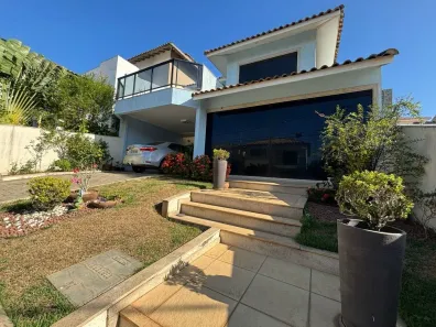 Casa com 3 Quartos à venda, 206m² no Glória, Macaé