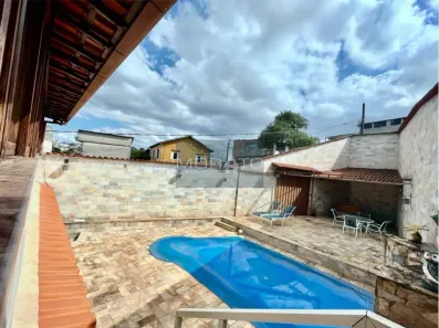 Casa com 4 Quartos à venda, 310m² no Santa Maria, Belo Horizonte