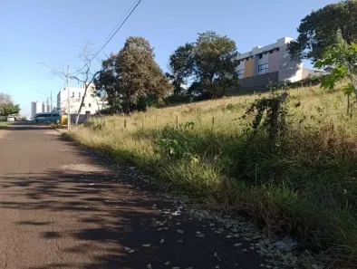 Lote/Terreno à venda, 300m² no Vigilato Pereira, Uberlândia