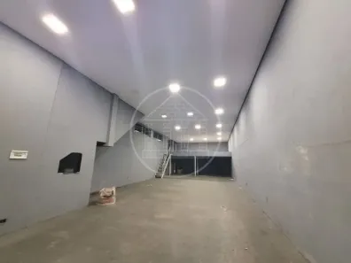 Ponto Comercial para alugar, 220m² no Parque Brasil, São Paulo