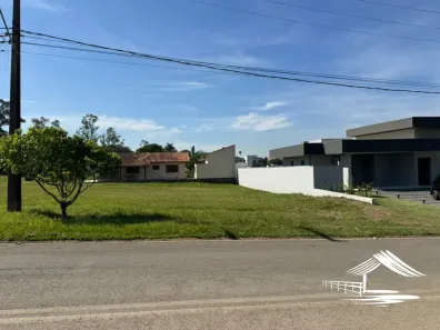 Lote/Terreno à venda, 450m² no Condomínio Ninho Verde, Porangaba