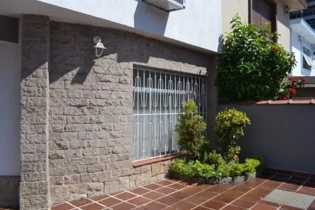 Sobrado com 3 Quartos à venda, 122m² no Ponta da Praia, Santos