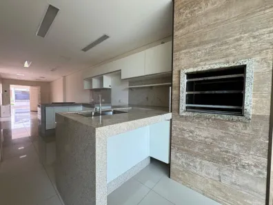 Casa com 3 Quartos para alugar, 100m² no Jardim Paris III, Maringá