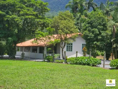 Fazenda/Sítio com 3 Quartos à venda, 280m² no Morro do Meio, Joinville