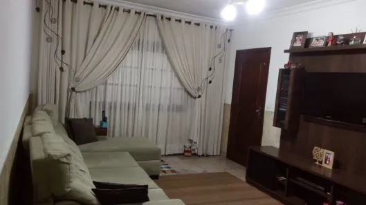 Sobrado com 3 Quartos à venda, 205m² no Vila Assunção, Santo André