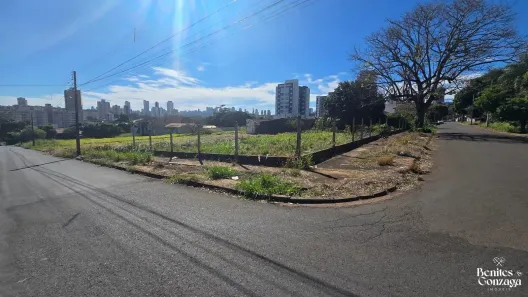 Lote/Terreno à venda, 840m² no Jardim Aclimação, Maringá