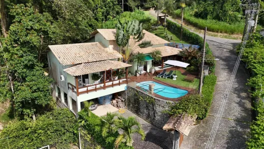 Casa de Condomínio com 4 Quartos para alugar, 259m² no Portogalo, Angra dos Reis