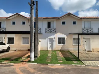 Casa de Condomínio com 2 Quartos à venda, 73m² no Parque Rincão, Cotia