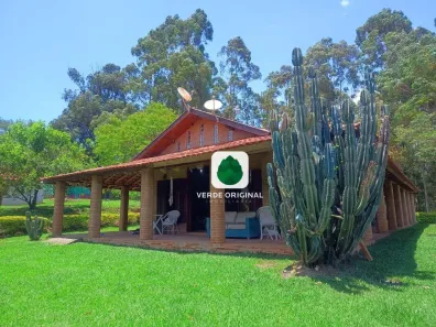 Fazenda/Sítio com 3 Quartos à venda, 300m² no , São Bento do Sapucaí