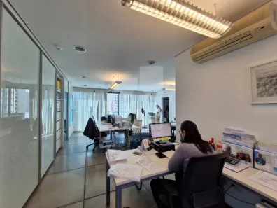 Sala Comercial à venda, 158m² no Vila Uberabinha, São Paulo