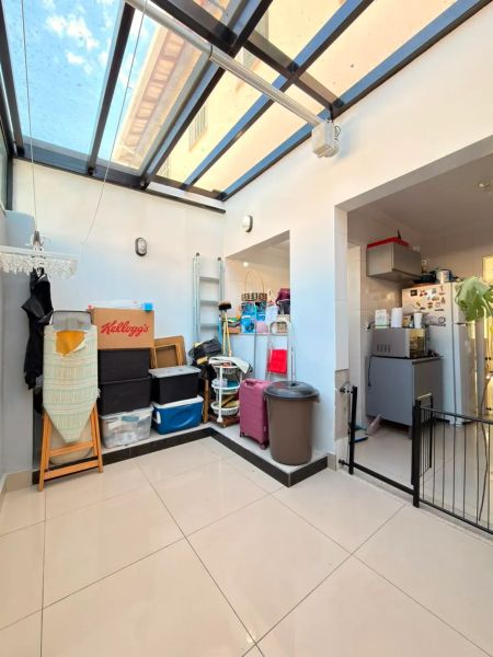 Casa com 2 quartos — Santa Mônica, Belo Horizonte