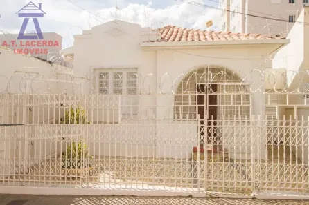 Casa com 8 Quartos para alugar, 288m² no Centro, Montes Claros