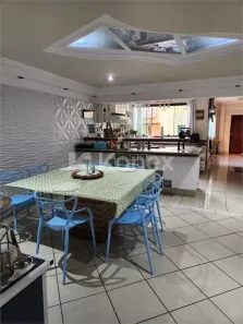 Sobrado com 3 Quartos à venda, 317m² no Vila Camilópolis, Santo André