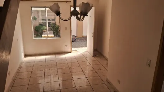 Casa de Condomínio com 2 Quartos à venda, 100m² no Jardim Sarah, São Paulo