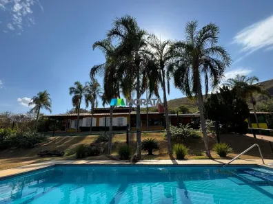 Fazenda/Sítio com 5 Quartos à venda, 78m² no Alto Coqueiral, Sete Lagoas