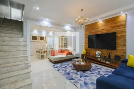 Casa com 3 Quartos à venda, 250m² no Cidade Intercap, Taboão da Serra