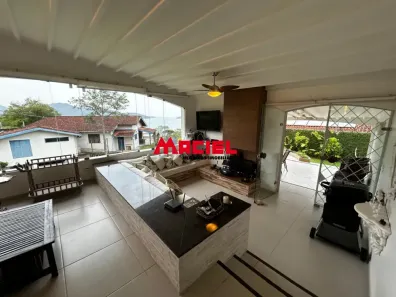 Casa de Condomínio com 3 Quartos à venda, 177m² no Loteamento Roteiro do Sol, Caraguatatuba