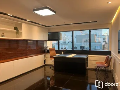 Sala Comercial à venda, 32m² no Moinhos de Vento, Porto Alegre