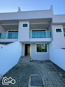 Casa de Condomínio com 3 Quartos à venda, 135m² no Cavaleiros, Macaé