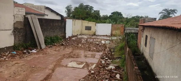 Lote/Terreno à venda, 300m² no Indianópolis, Uberaba