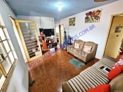 Casa com 3 Quartos à venda, 90m² no Antônio Zanaga, Americana