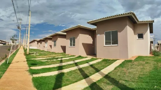 Casa de Condomínio com 2 Quartos à venda, 42m² no , Bady Bassitt