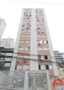 Apartamento com 3 Quartos para alugar, 80m² no Centro, Florianópolis