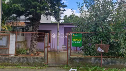 Casa com 2 Quartos à venda, 355m² no Tristeza, Porto Alegre