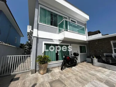 Casa de Condomínio com 4 Quartos à venda, 235m² no Vargem Pequena, Rio de Janeiro