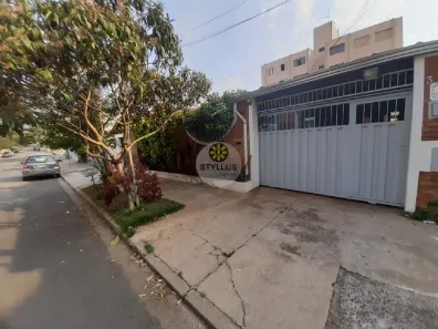 Casa com 4 Quartos à venda, 236m² no Jardim Dom Vieira, Campinas