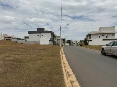 Lote/Terreno à venda, 262m² no Jardins Capri, Senador Canedo