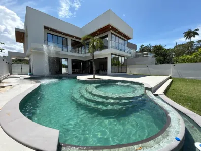 Casa de Condomínio com 4 Quartos à venda, 386m² no Ponta Negra, Manaus