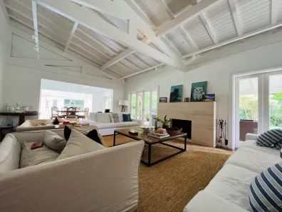 Casa com 4 Quartos à venda, 500m² no Cuiabá, Petrópolis