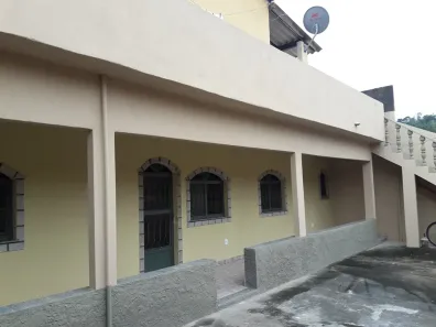 Casa com 2 Quartos para alugar, 70m² no Parada Modelo, Guapimirim