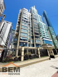 Apartamento com 3 Quartos para alugar, 139m² no Centro, Balneário Camboriú