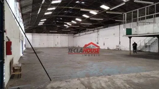 Galpão/Depósito/Armazém para alugar, 1670m² no Vila Nova Bonsucesso, Guarulhos