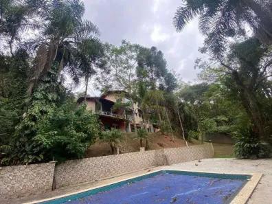 Sobrado com 3 Quartos à venda, 250m² no Roseira, Mairiporã