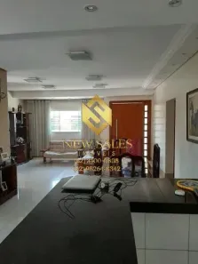 Casa com 4 Quartos à venda, 630m² no Vila Oswaldo Rosa, Goiânia