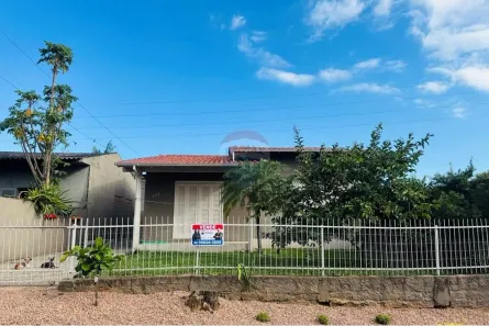Casa com 3 Quartos à venda, 160m² no Centro, Santa Rosa do Sul
