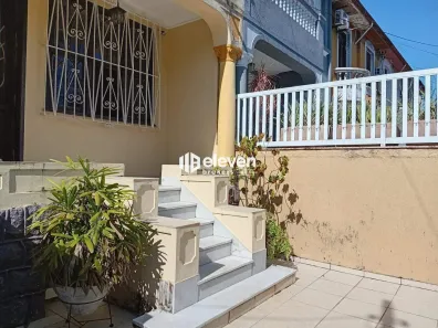 Casa com 4 Quartos à venda, 224m² no Vila Mathias, Santos