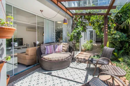 Casa com 5 Quartos à venda, 485m² no Auxiliadora, Porto Alegre